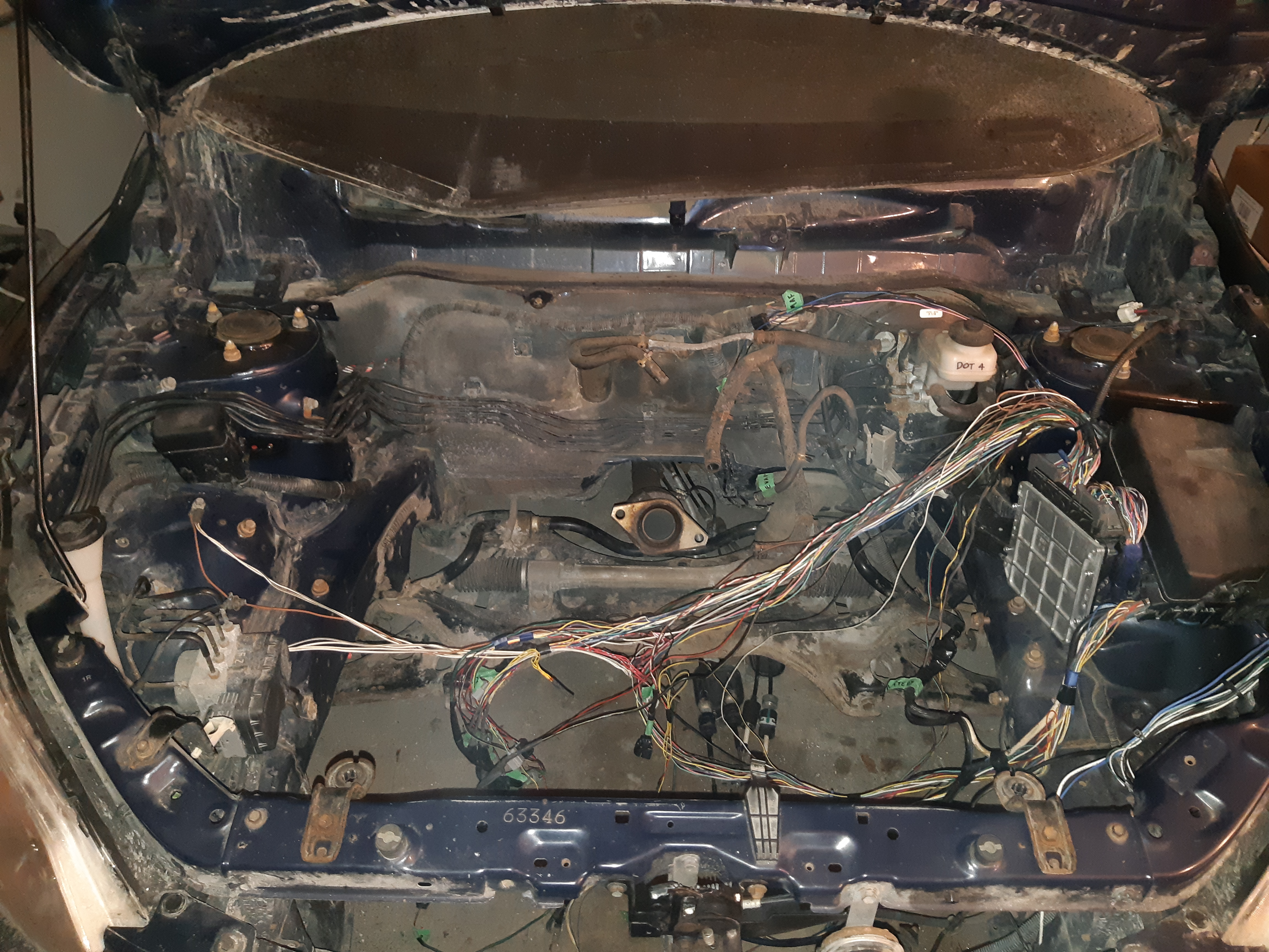 L’ordinateur de bord qui contrôle le moteur doit être remplacé.